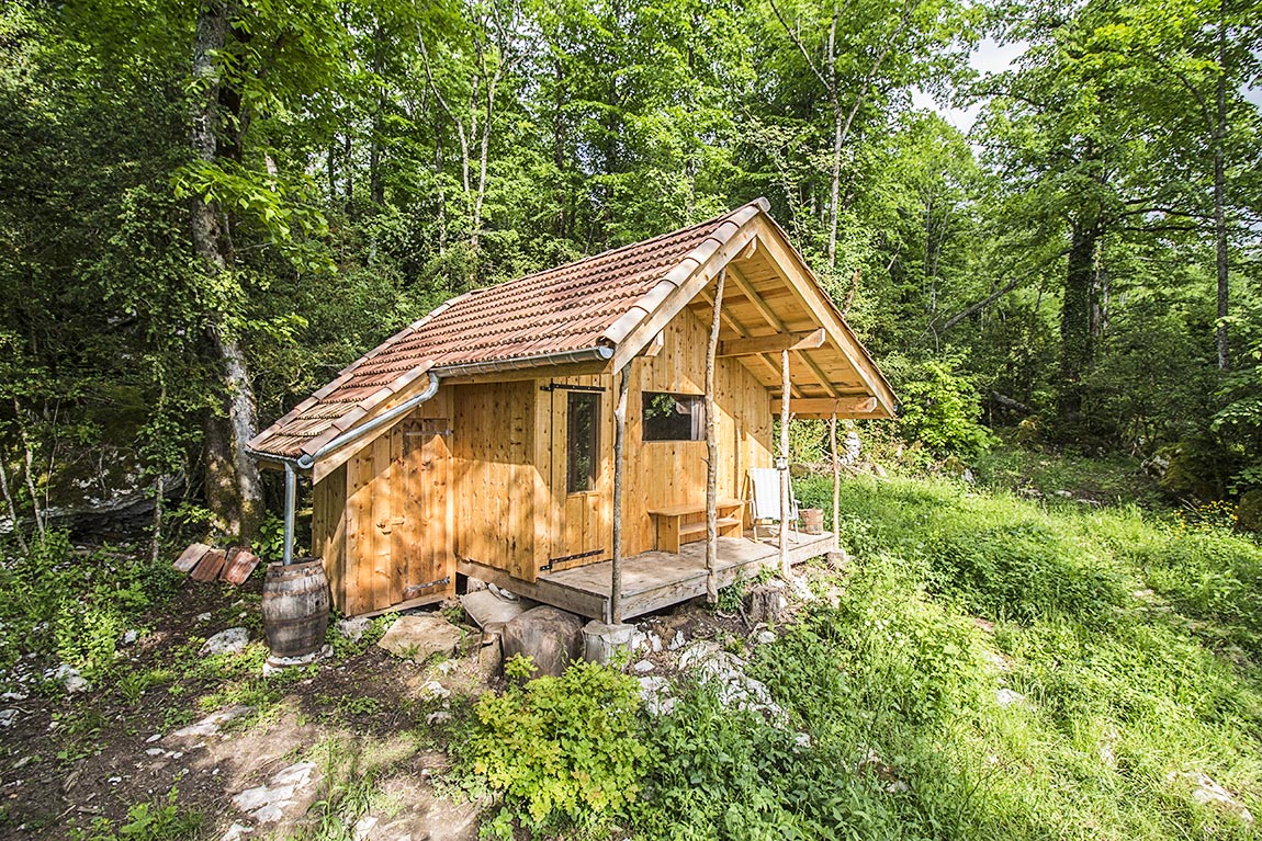  Cabane   louer  dans le Vercors Entre Ciel et Pierres