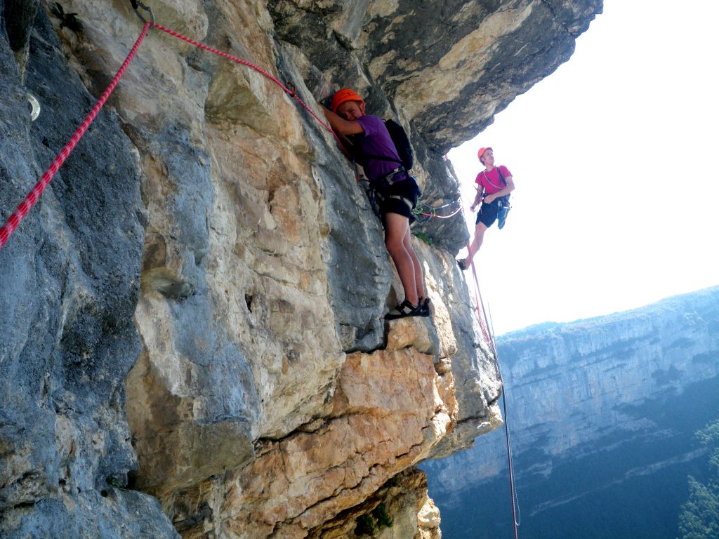 Adrien et Eric dans la 2ème longueur de Désirée, 5c