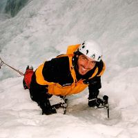 Une jolie cascade dans le Vallon de la Selle dans le massif des Ecrins