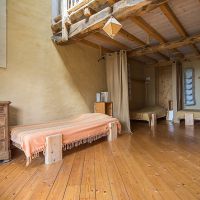 Le 1er étage avec 3 lits simples Gîte 7-9 places Entre Ciel et Pierres Vercors