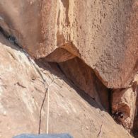 Une voie jordanienne qui se prête bien à la pose de friends Escalade en Jordanie
