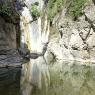 Manikia: après l'effort  1 petit plongeon dans une vasque
